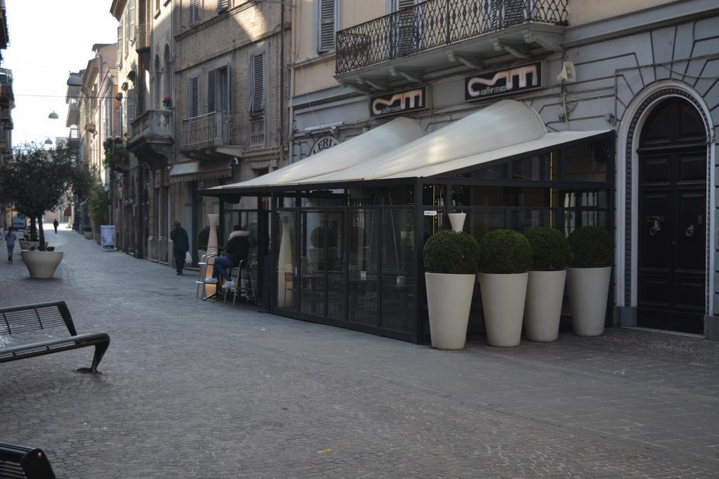 Hotel Mario Al Borgo San Benedetto del Tronto Esterno foto
