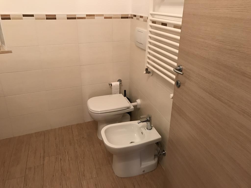Hotel Mario Al Borgo San Benedetto del Tronto Esterno foto